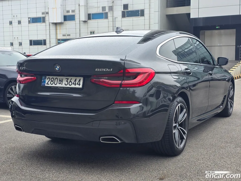 BMW 6 Series GT 620d M 2024 — миниатюра 2