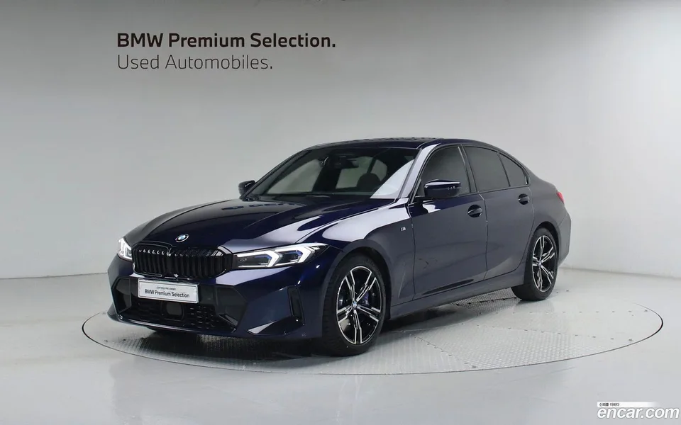 BMW 3 Series 320i M 2025 — фото 1, купить с доставкой в Москву