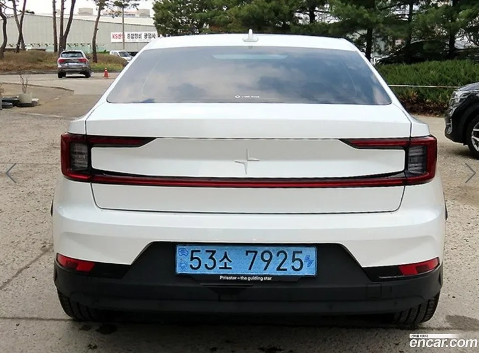 Polestar Polestar 2 2023 — миниатюра 4
