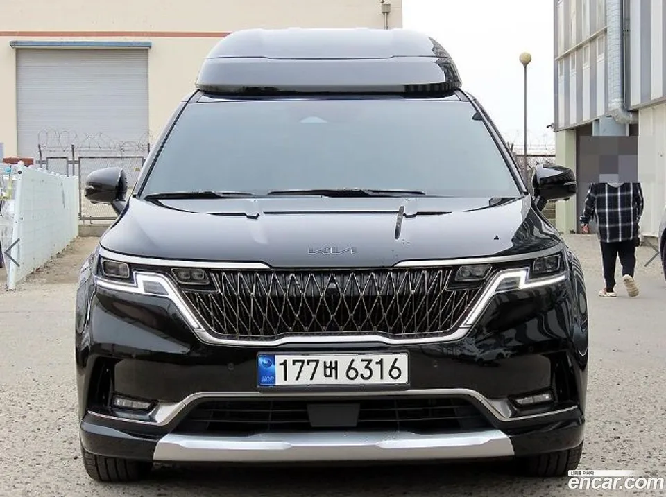 Kia Carnival 9 2023 — миниатюра 2