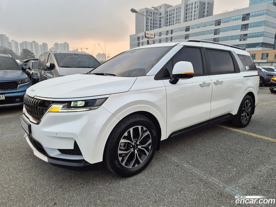 Kia Carnival 11 2023 — миниатюра 2