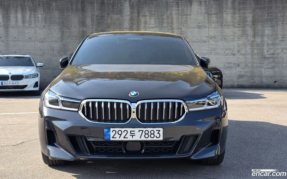 BMW 6 Series GT 630i xDrive M 2024 — миниатюра 3