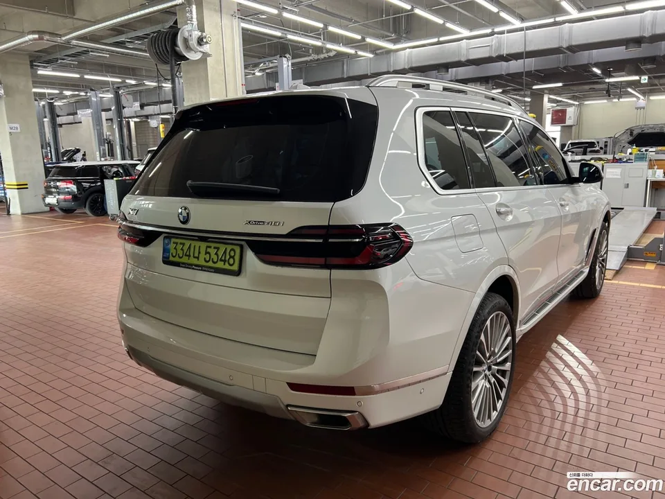 BMW X7 xDrive 40i 6 2025 — миниатюра 2