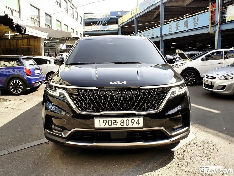 Kia Carnival 9 2022 — миниатюра 2