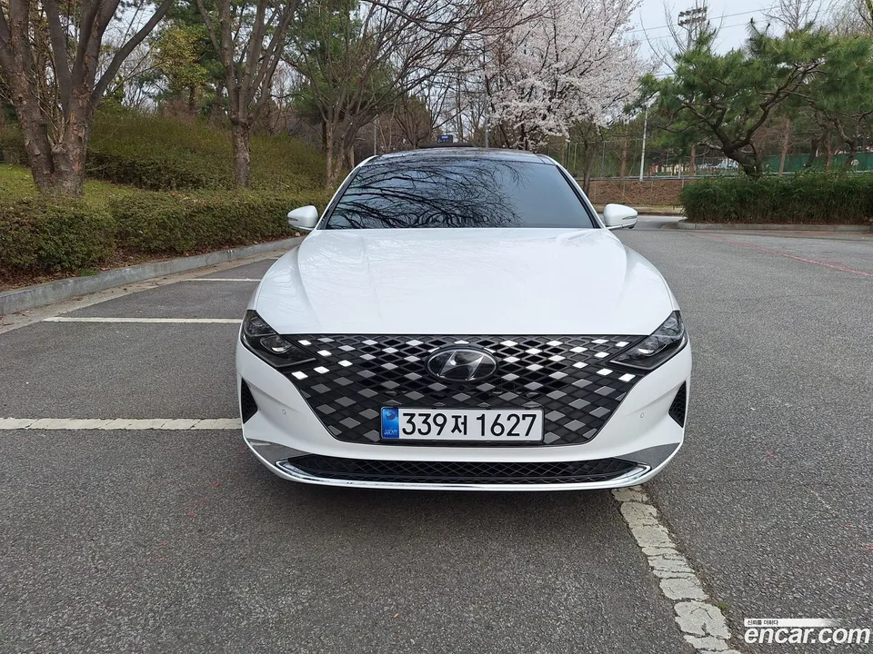 Hyundai Grandeur IG Hybrid 2022 — миниатюра 2