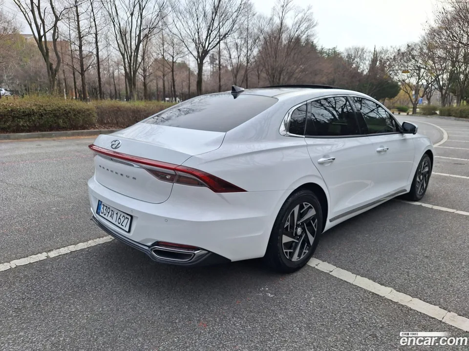 Hyundai Grandeur IG Hybrid 2022 — миниатюра 4