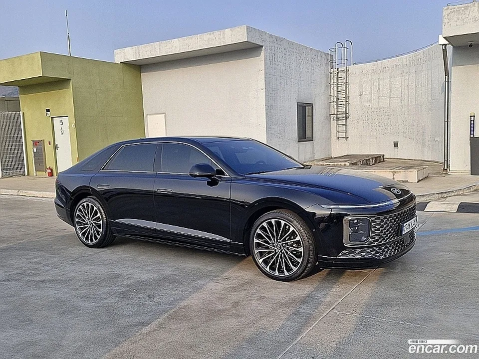 Hyundai Grandeur Hybrid 2024 — миниатюра 2