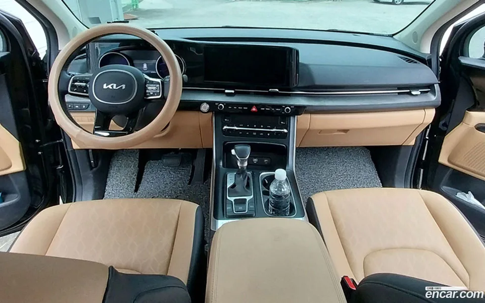 Kia Carnival 9 2023 — миниатюра 2