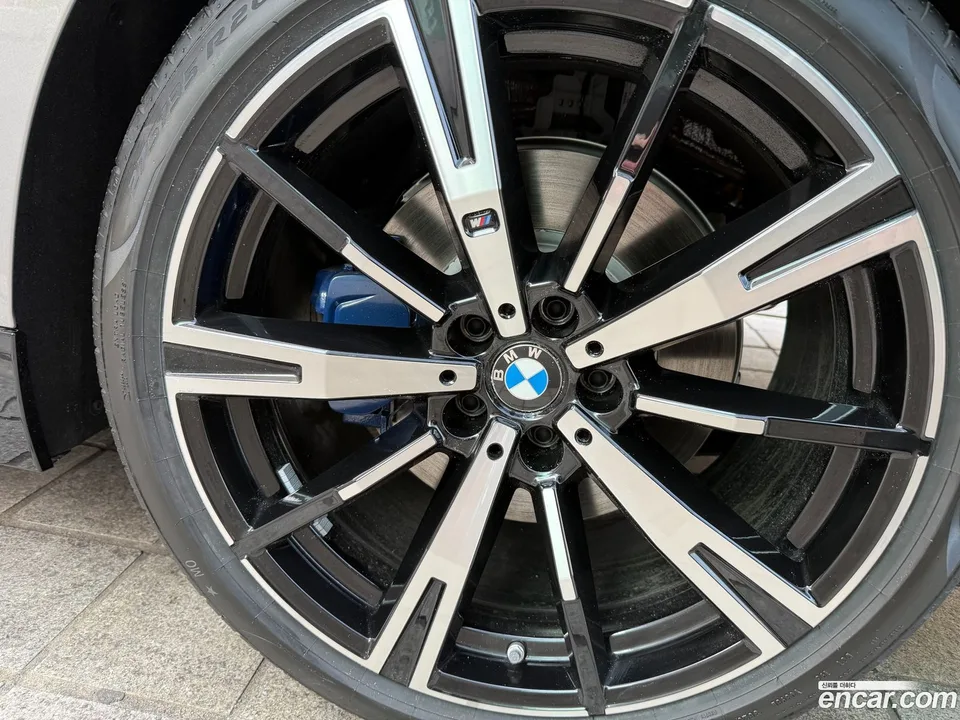 BMW 5 Series 530i xDrive M 2026 — миниатюра 5