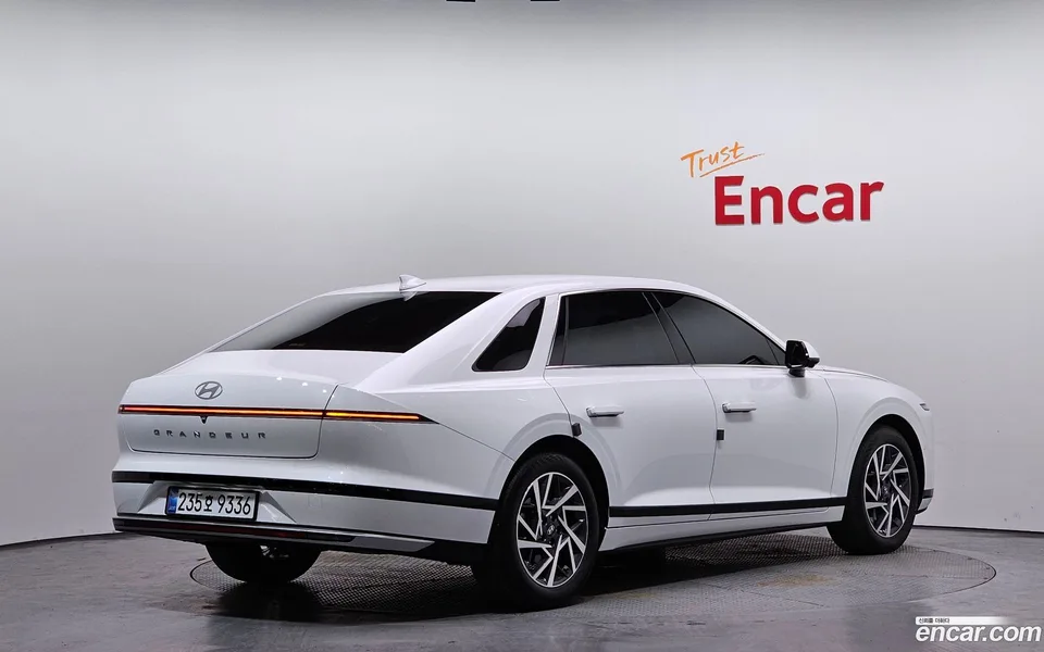 Hyundai Grandeur 2.5 2WD 2025 — миниатюра 2