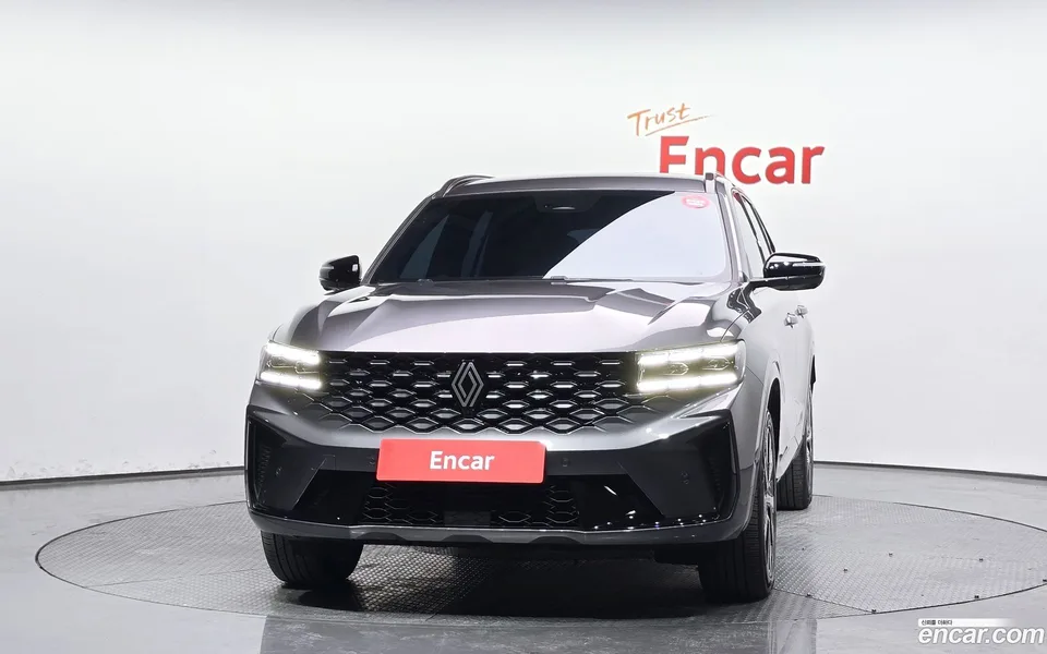 Renault Samsung Grand Koleos 1.5 E-TECH 2WD 2024 — миниатюра 3