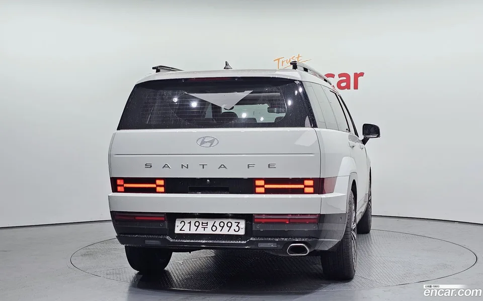 Hyundai SantaFe 2.5T 2WD 2023 — миниатюра 4