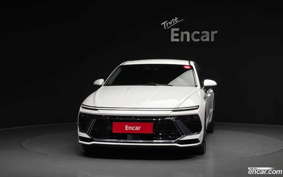 Hyundai Sonata The Edge Hybrid 2024 — миниатюра 3