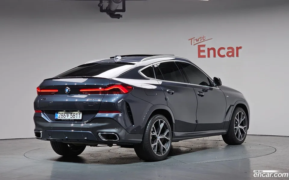 BMW X6 xDrive30d M 2022 — миниатюра 2