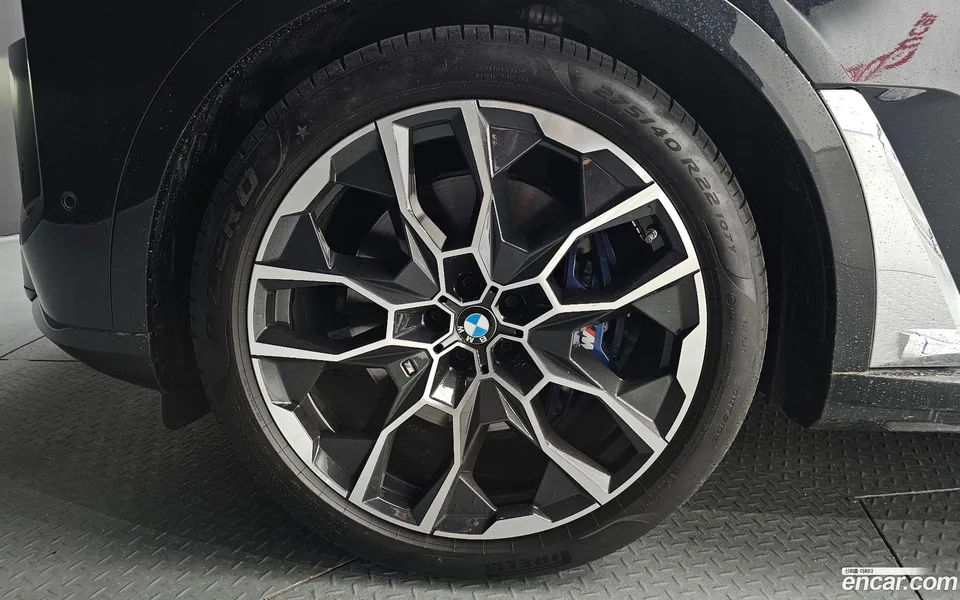 BMW X7 xDrive 40i M 6 2025 — миниатюра 5