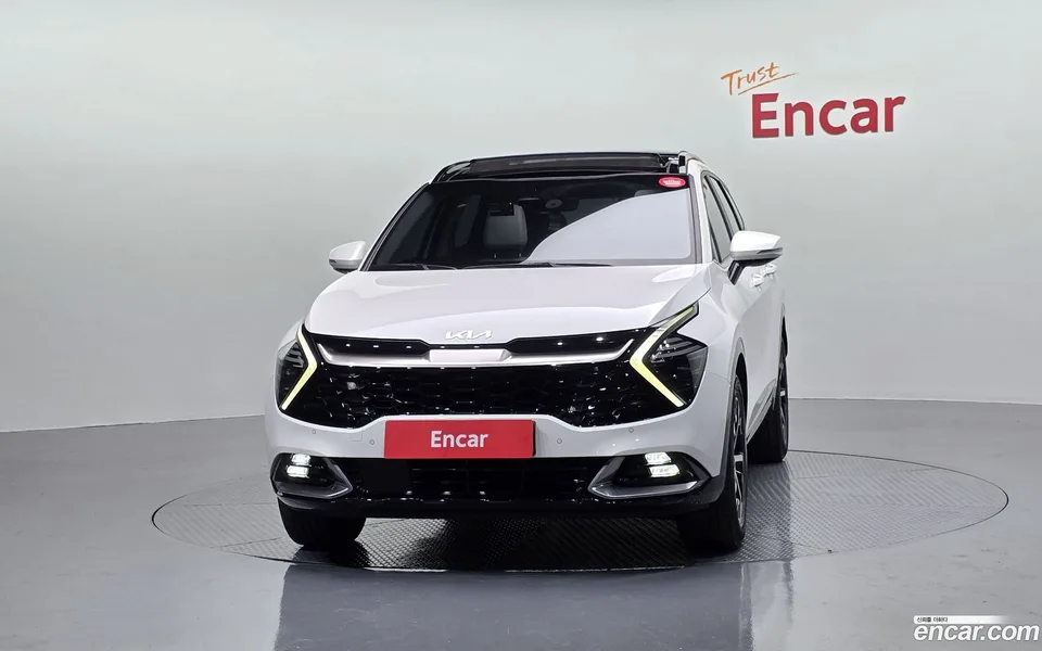 Kia Sportage Hybrid 2WD 2022 — миниатюра 3