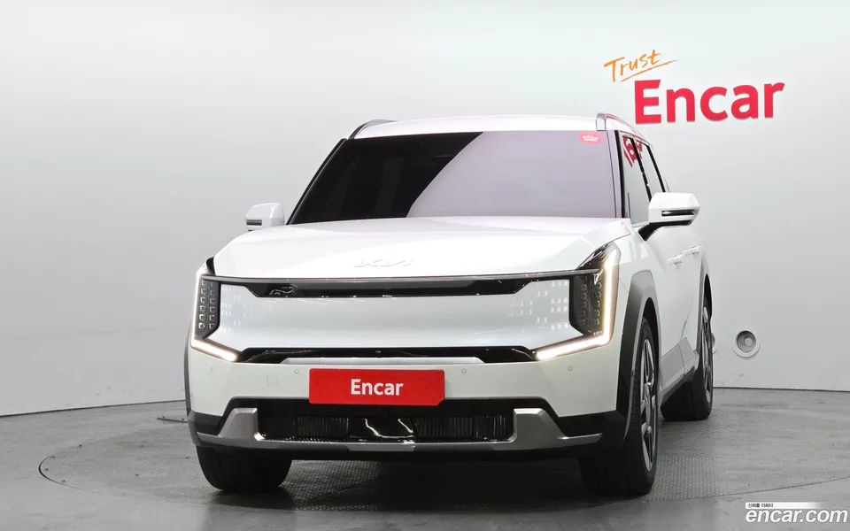 Kia EV9 4WD 2023 — миниатюра 3