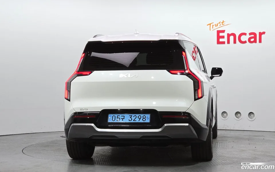 Kia EV9 4WD 2023 — миниатюра 4