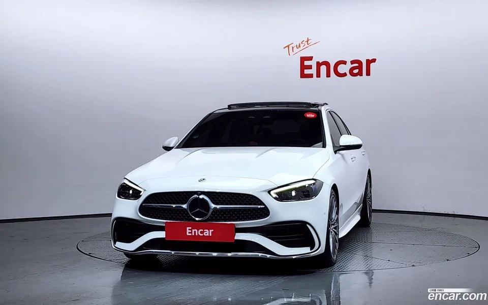 Mercedes-Benz C-Class C300 4MATIC AMG Line 2023 — миниатюра 4