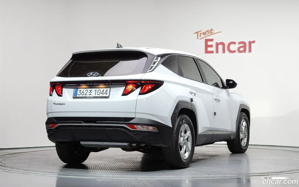 Hyundai Tucson 1.6 2WD 2023 — миниатюра 2