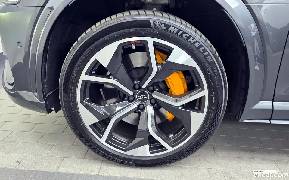 Audi e-tron S 2023 — миниатюра 5