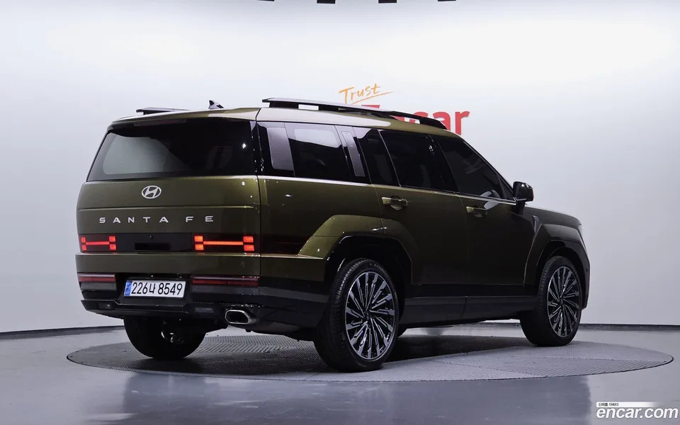 Hyundai SantaFe 2.5T 2WD 2023 — миниатюра 2