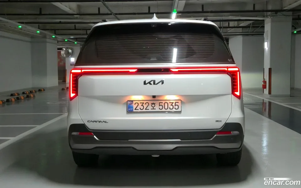 Kia Carnival HEV 7 X Line 2025 — миниатюра 5