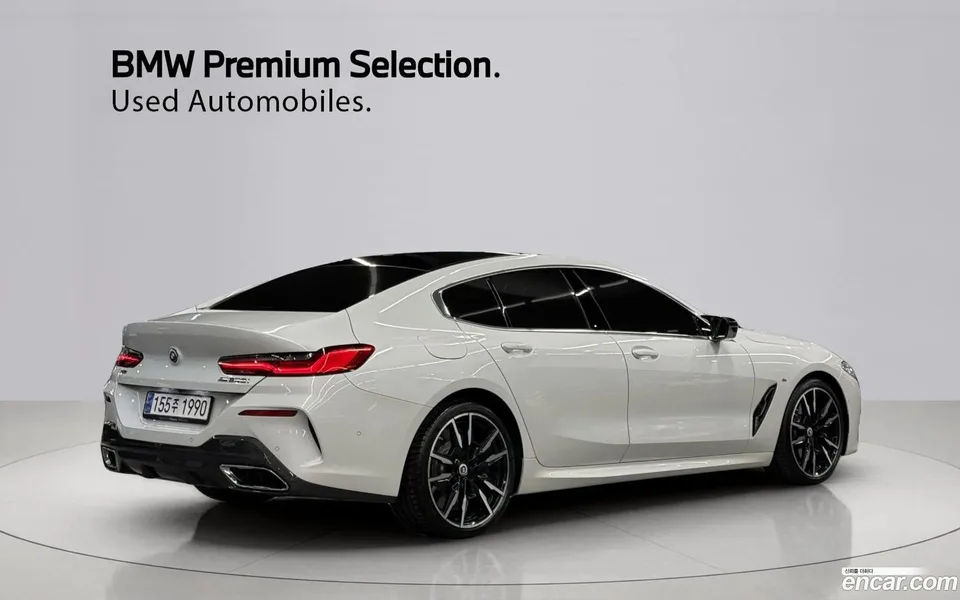 BMW 8 Series M850i xDrive 2024 — миниатюра 2
