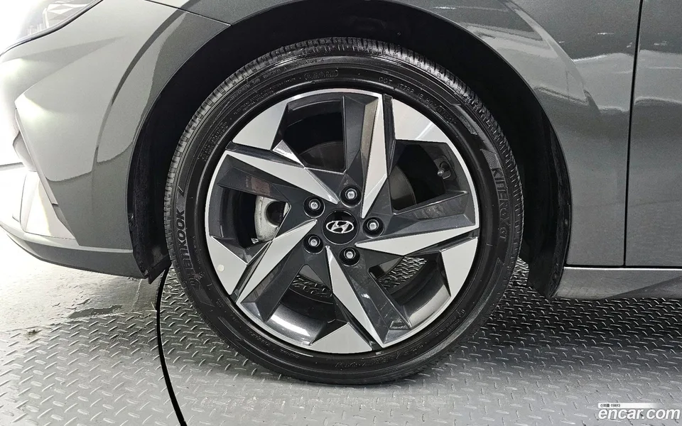 Hyundai Avante 1.6 2023 — миниатюра 5