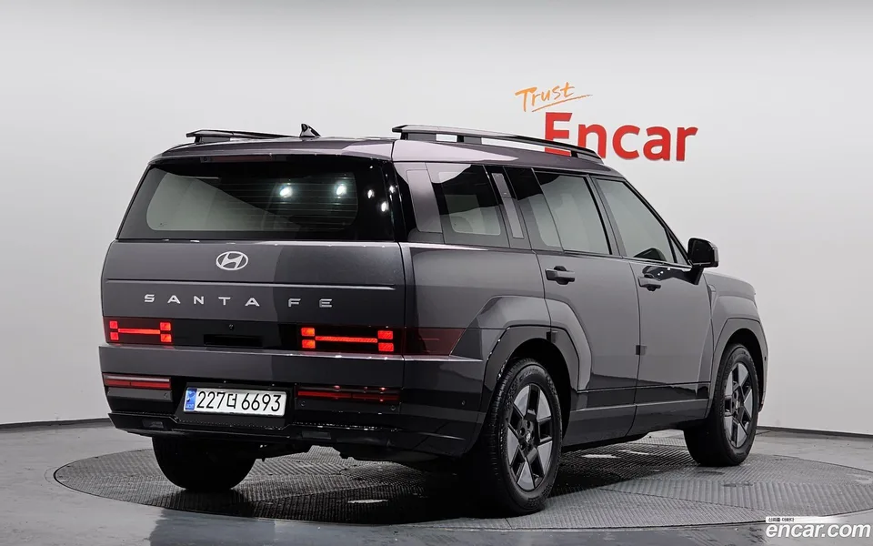 Hyundai SantaFe HEV 1.6 2WD 2023 — миниатюра 2