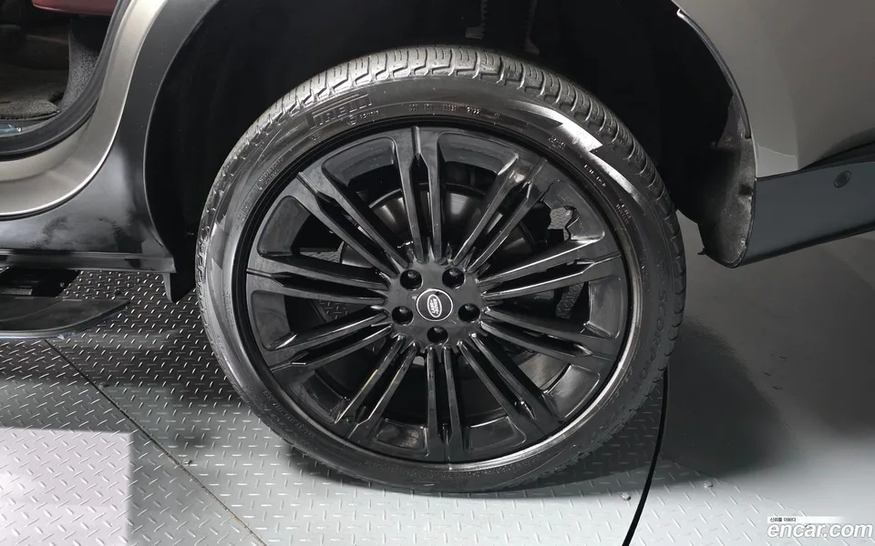 Land Rover Range Rover D350 AB 2023 — миниатюра 5