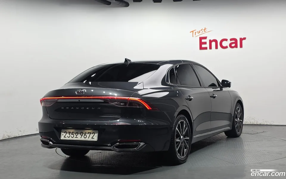 Hyundai Grandeur IG 2.5 2022 — миниатюра 2