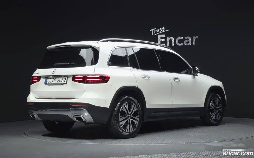 Mercedes-Benz GLB-Class GLB200 d 2024 — миниатюра 2