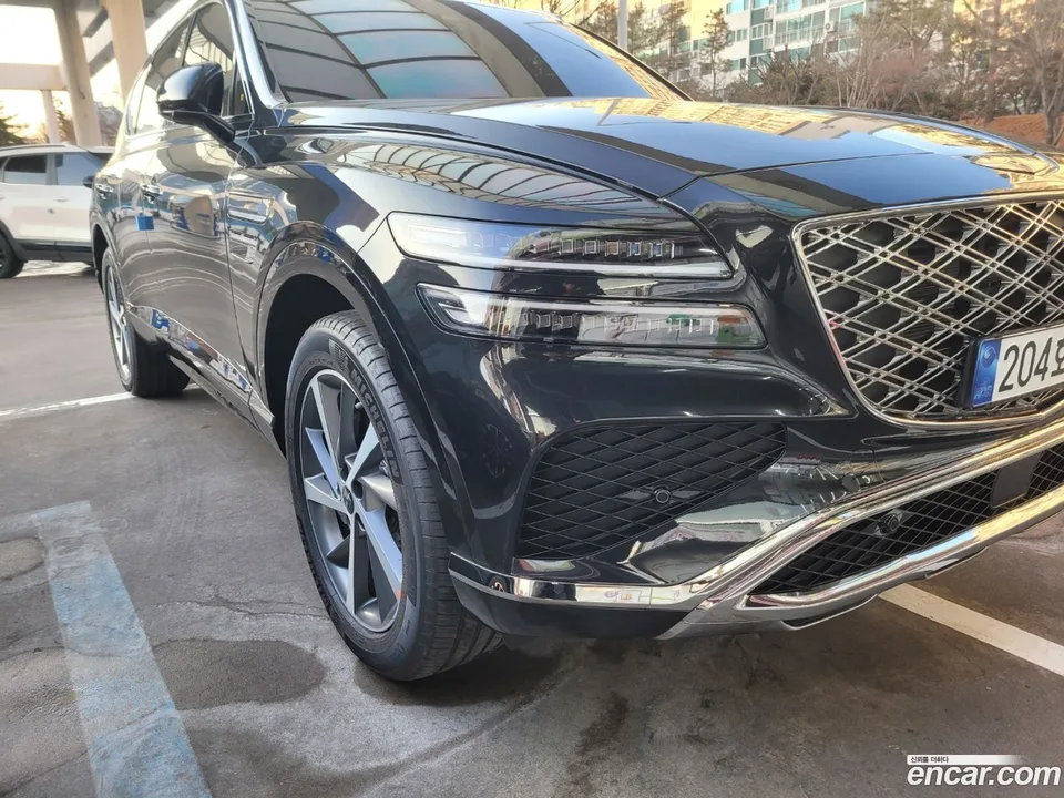 Genesis GV80 2.5T 2WD 2025 — миниатюра 2
