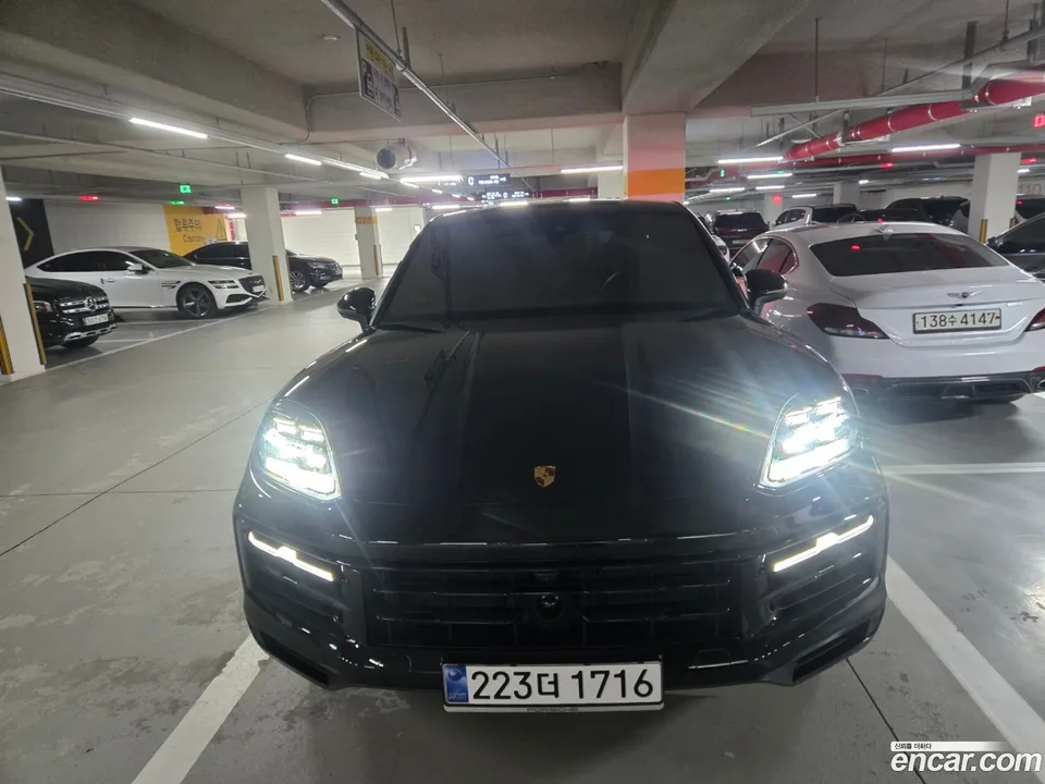 Porsche Cayenne 3.0 S E- 2025 — миниатюра 2