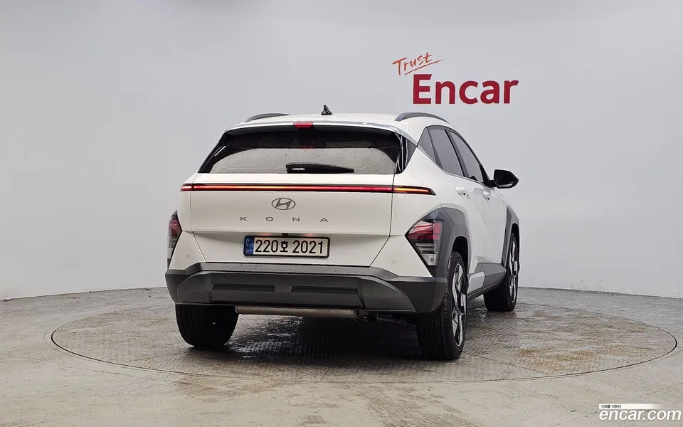 Hyundai Kona 1.6 2WD 2023 — миниатюра 4
