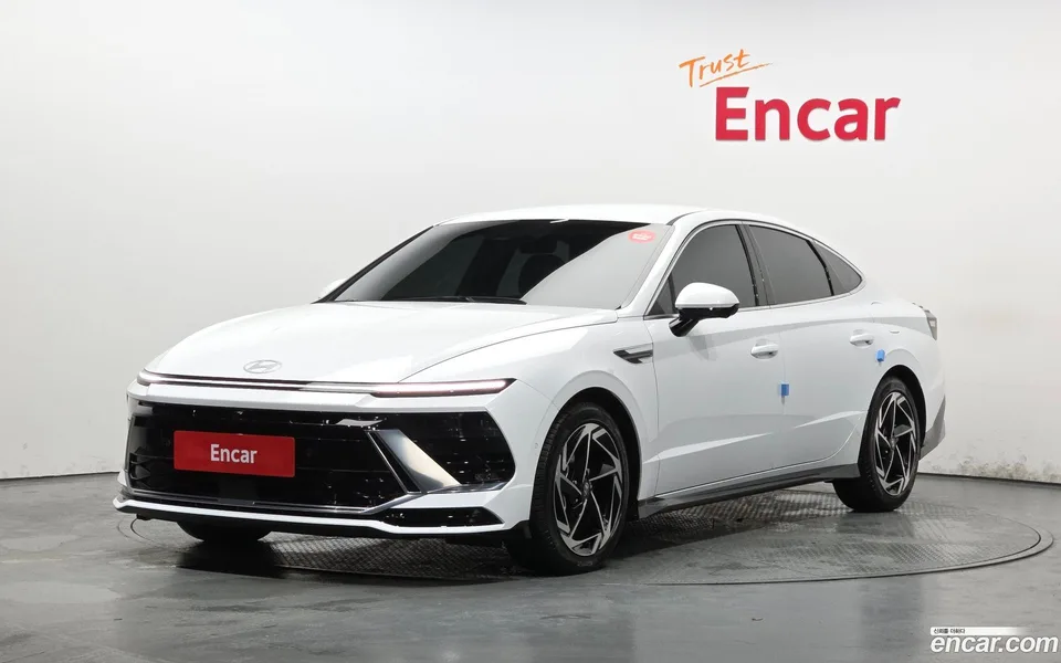 Hyundai Sonata The Edge Hybrid 2025 — фото 1, купить с доставкой в Москву