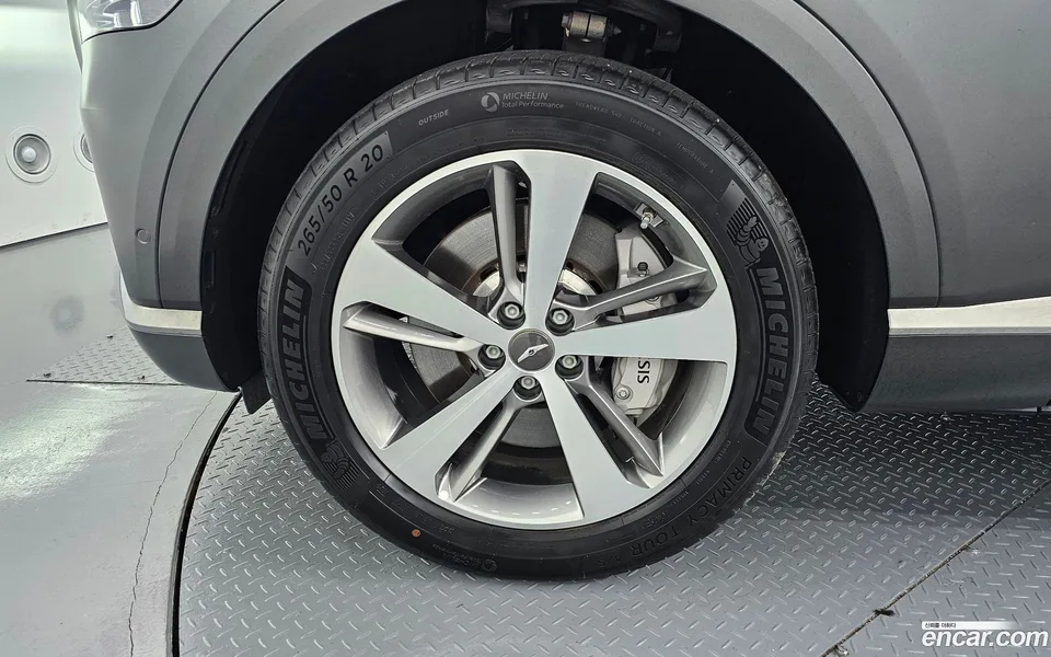 Genesis GV80 2.5T 2WD 2023 — миниатюра 5