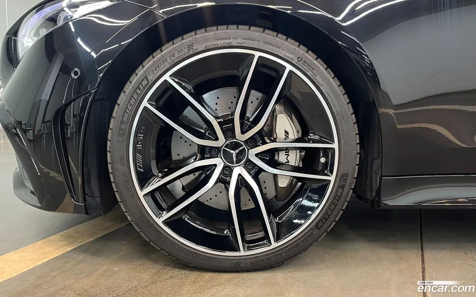 Mercedes-Benz CLS-Class AMG CLS53 4MATIC+ 2023 — миниатюра 5