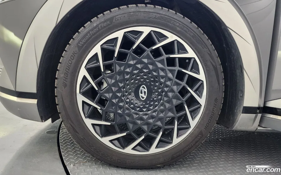 Hyundai Ioniq 5 2022 — миниатюра 5