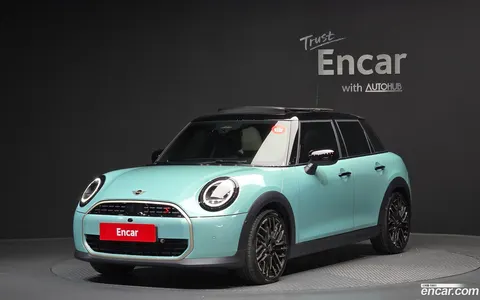 MINI Cooper S 2025 купить в Москве