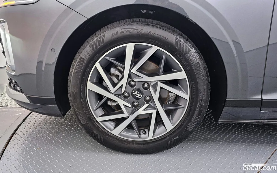 Hyundai Grandeur 2.5 2WD 2023 — миниатюра 5