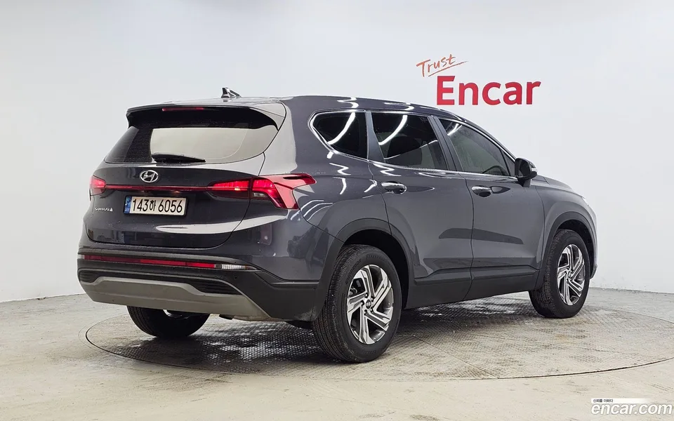 Hyundai Santa Fe 2.5T 2WD 2023 — миниатюра 2