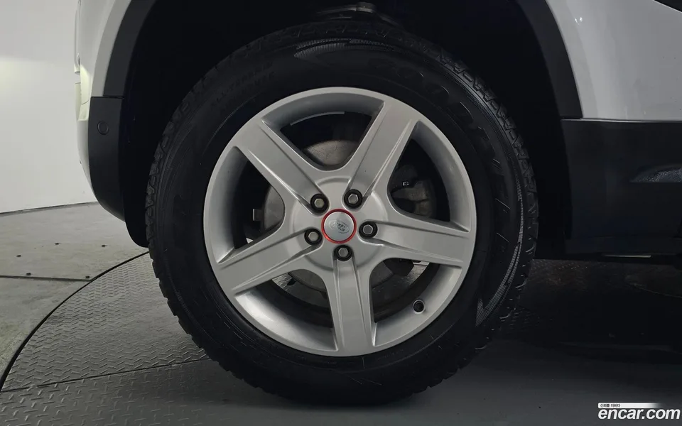 Land Rover Defender 90 D250 SE 2022 — миниатюра 5