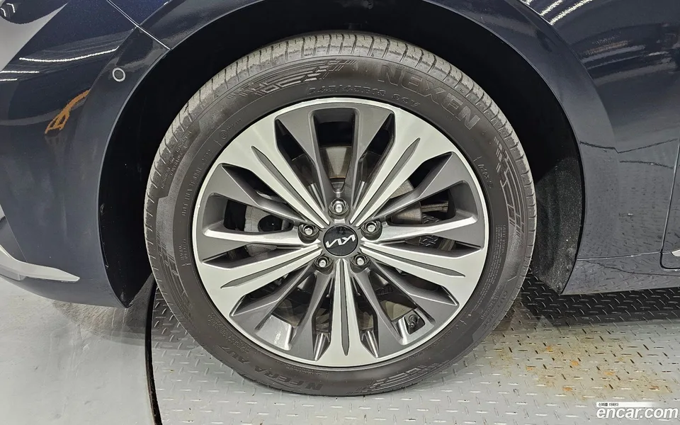 Kia K8 Hybrid 2022 — миниатюра 5