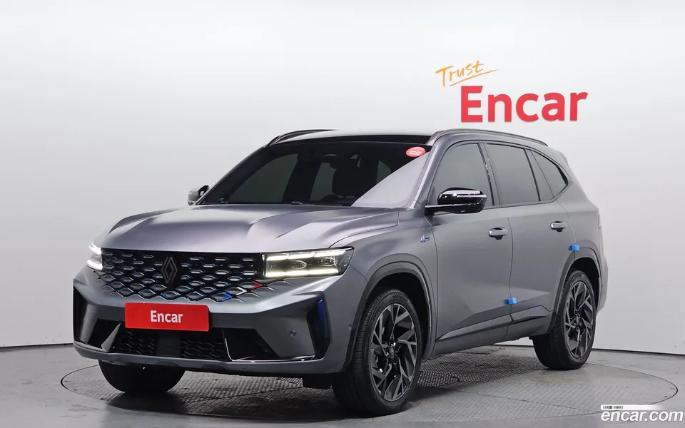 Renault Samsung Grand Koleos 1.5 E-TECH 2WD 2024 — фото 1, купить с доставкой в Москву