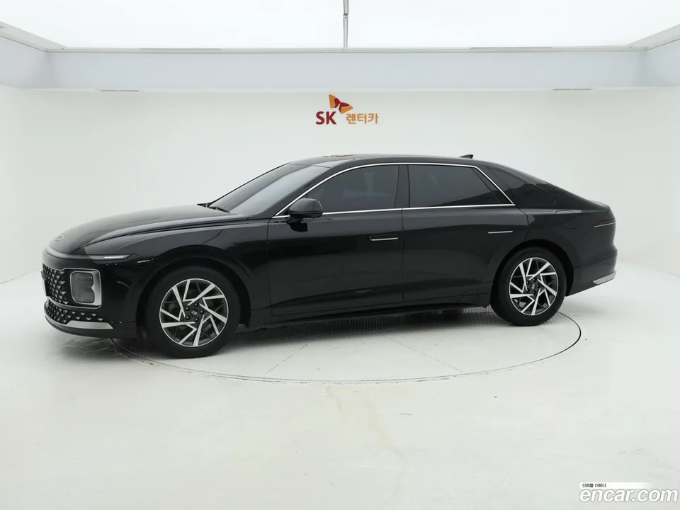 Hyundai Grandeur 2.5 2WD 2023 — миниатюра 2