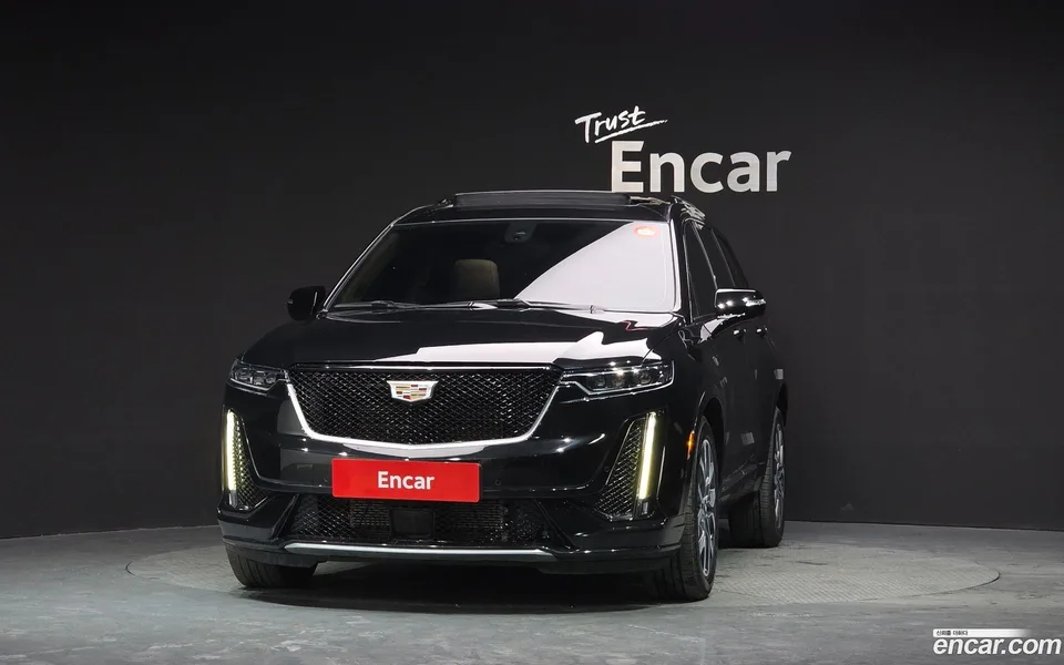 Cadillac XT6 3.6 2023 — миниатюра 3