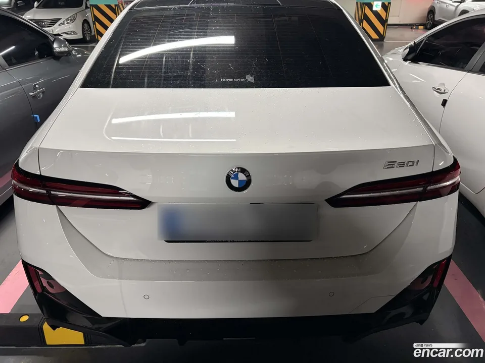 BMW 5 Series 520i M 2025 — миниатюра 4