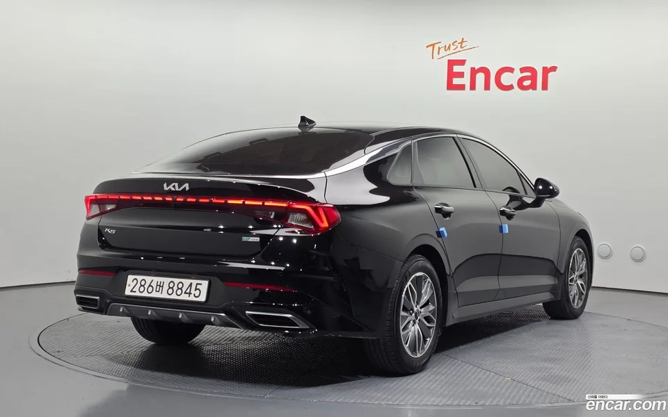 Kia K5 Hybrid 2022 — миниатюра 2